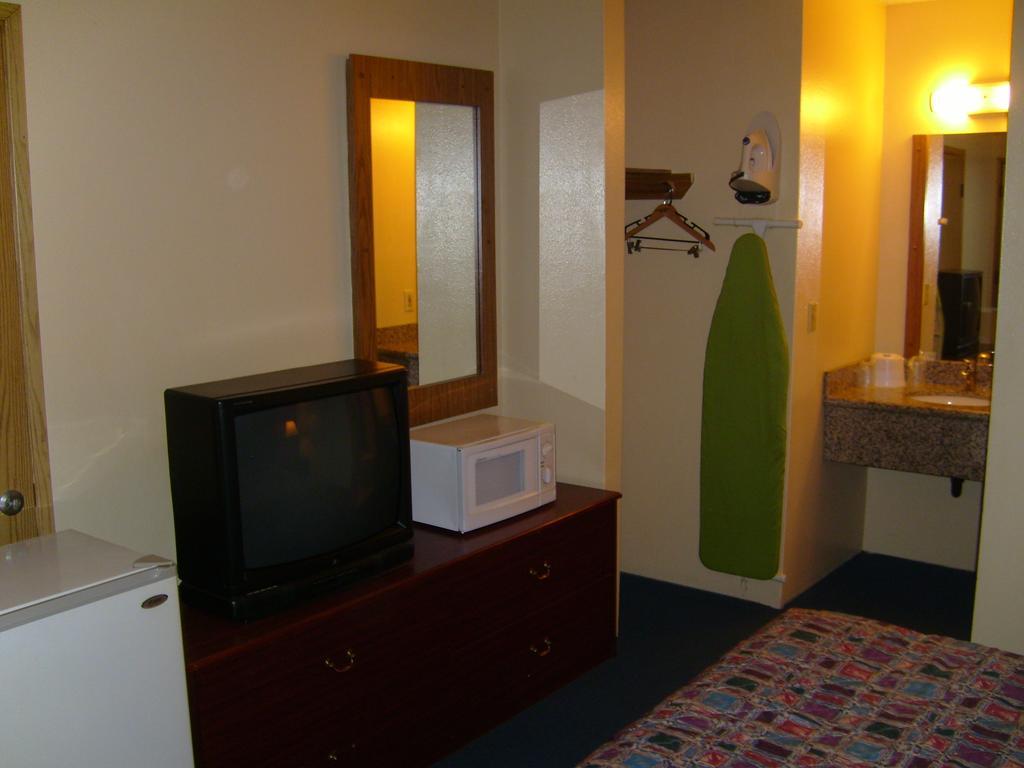 Stagecoach Inn Motel Molalla Oda fotoğraf
