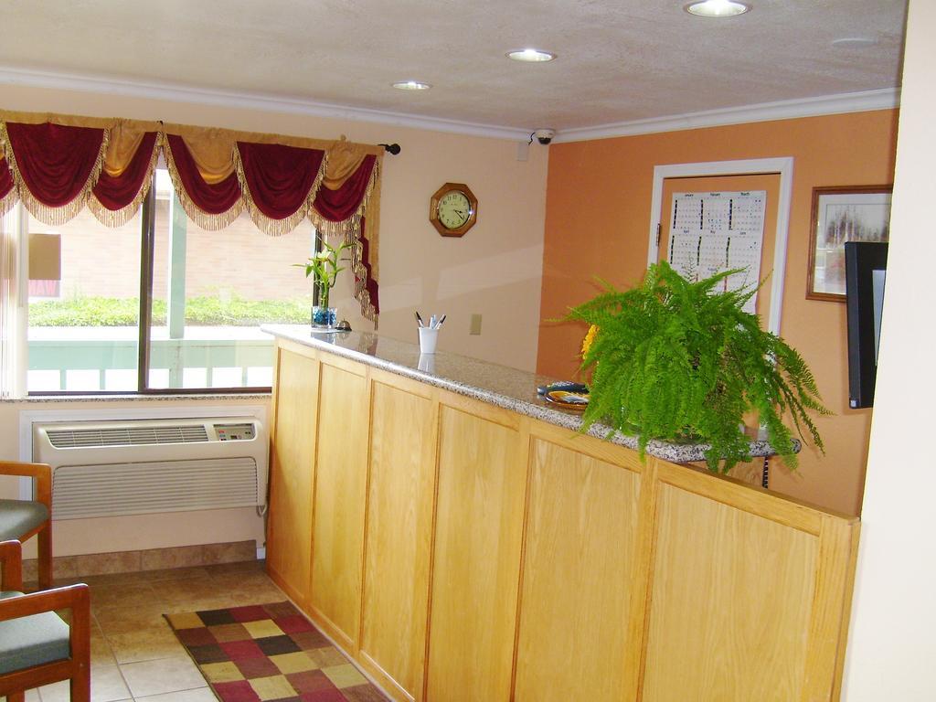 Stagecoach Inn Motel Molalla Dış mekan fotoğraf